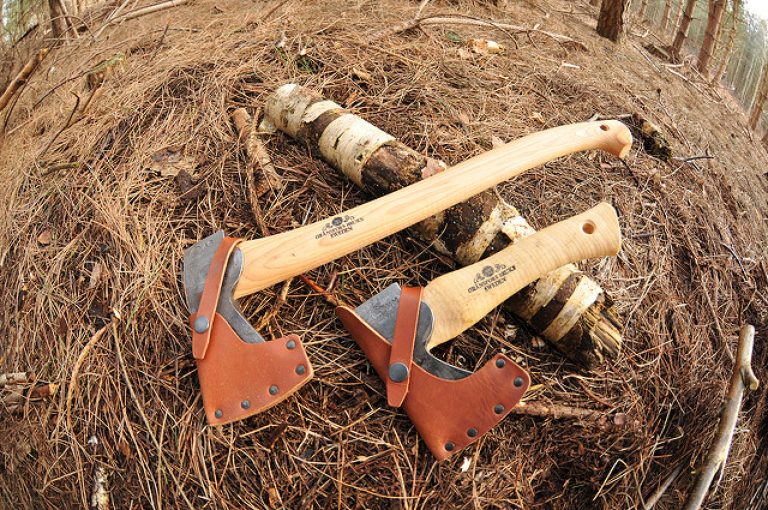 Best Survival Axes & Hatchets for Camping and Outdoors
